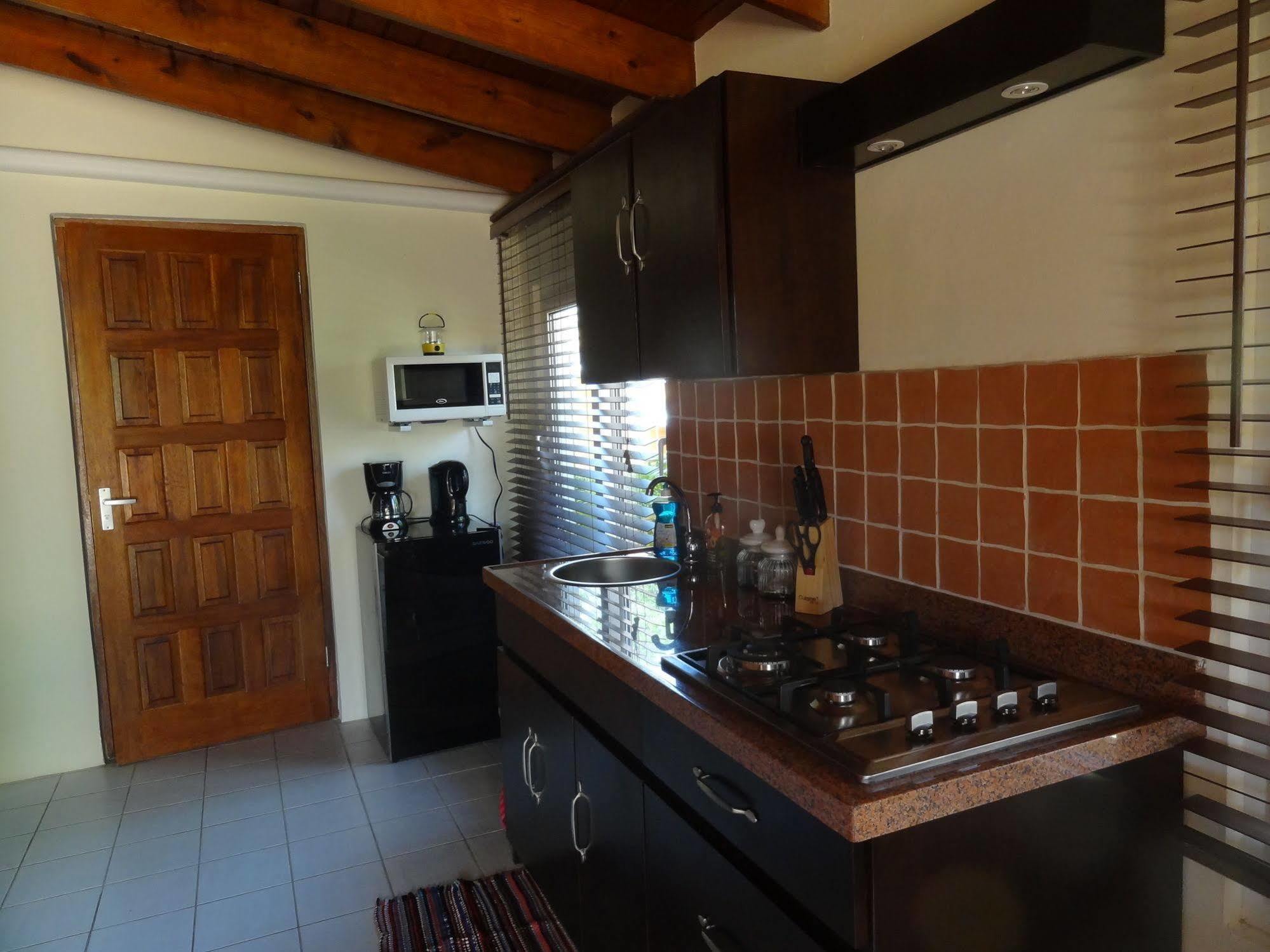 Brisas Studio Apartments (Adults Only) Palm Beach Extérieur photo